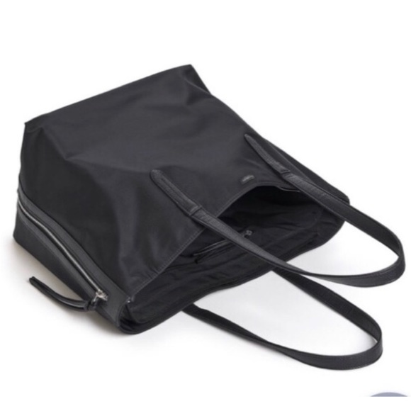 Tote BOTKIER NEW YORK Nylon Black Roomy Tote Bag With Side Zippers - Picture 7 of 16